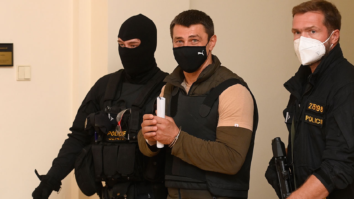 В Праге начинается суд по делу россиянина Франчетти, участвовавшего в оккупации Крыма